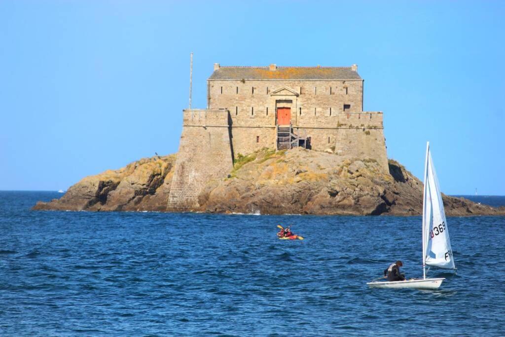 Crystal Apartment Saint-Malo Bagian luar foto